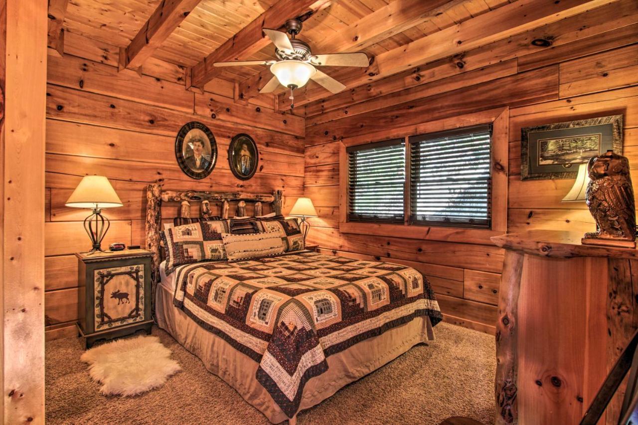 Pigeon Forge Scenic Solitude With Private Hot Tub! Exteriör bild